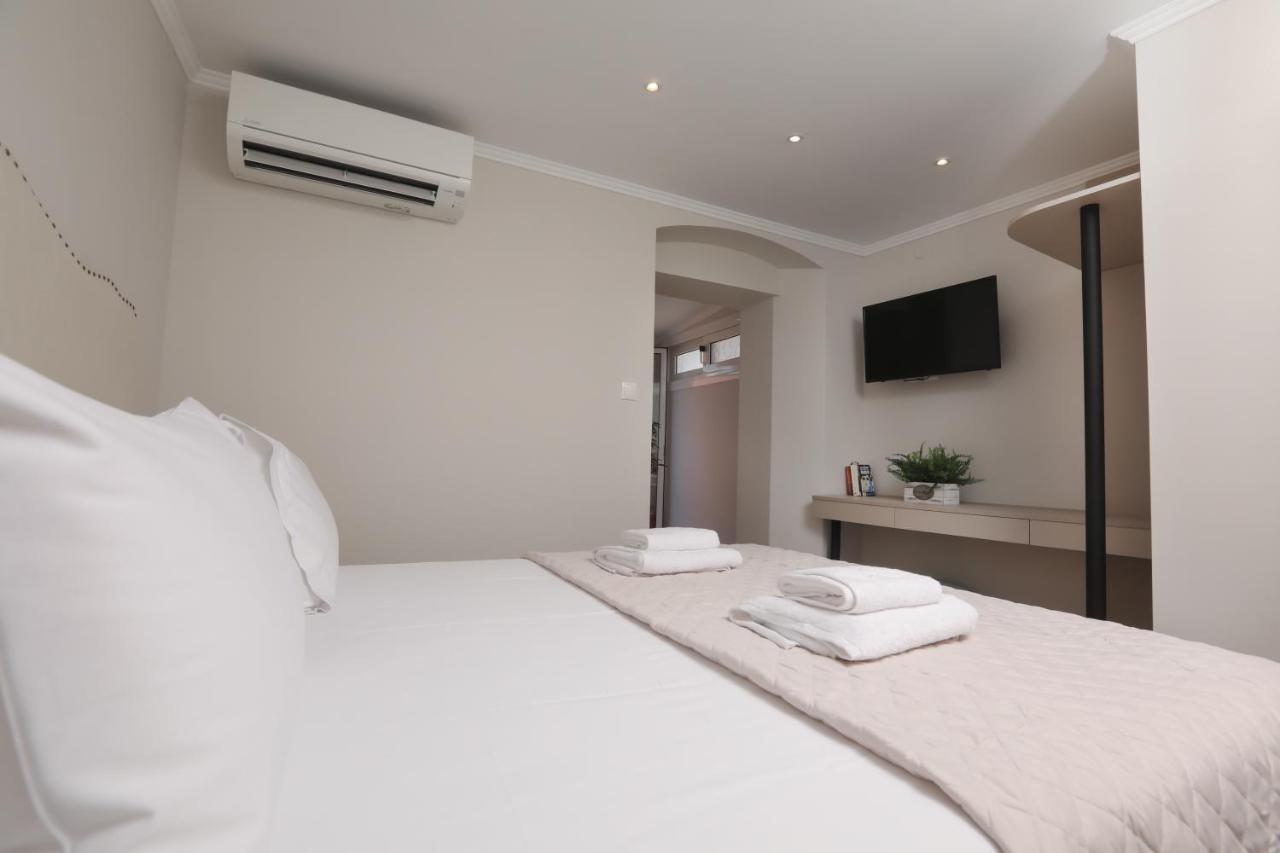 F&T Villa Corfu  Luaran gambar
