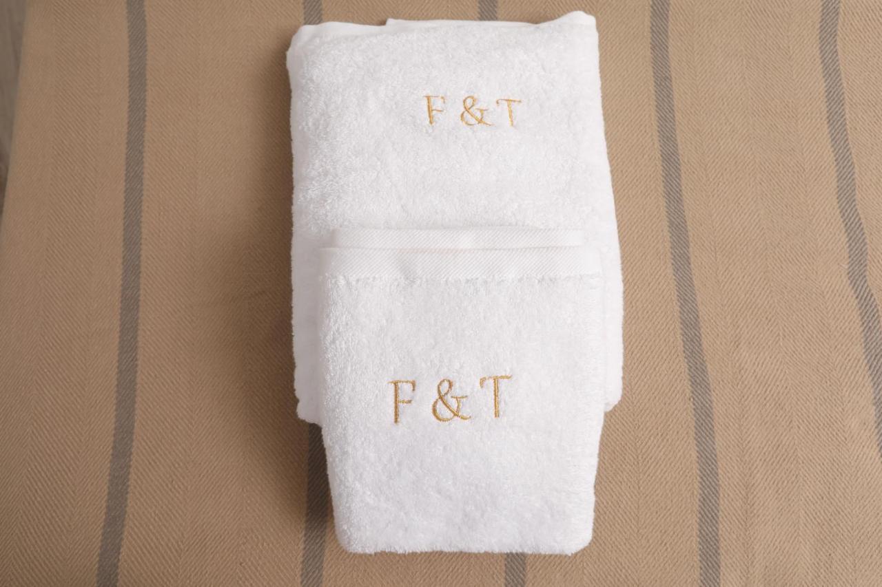 F&T Villa Corfu  Luaran gambar