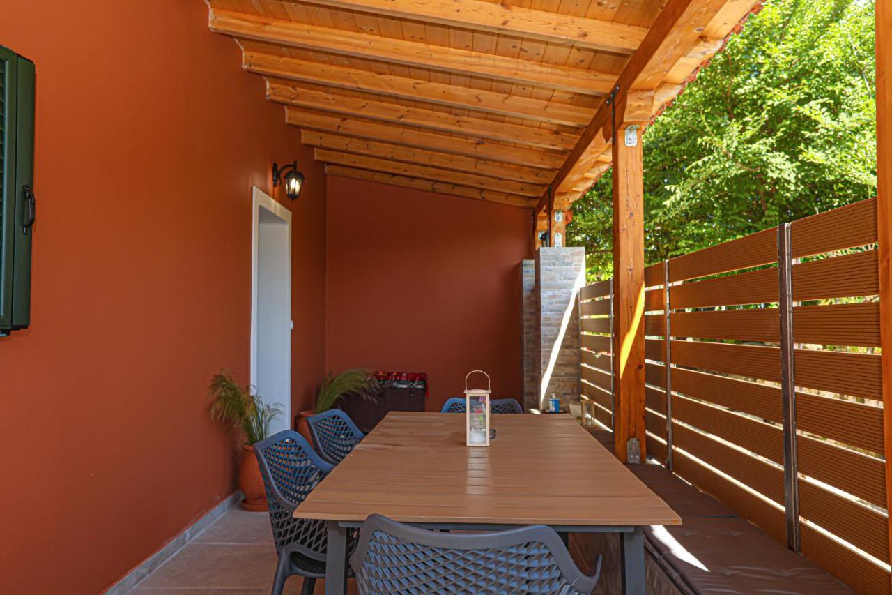 F&T Villa Corfu  Luaran gambar