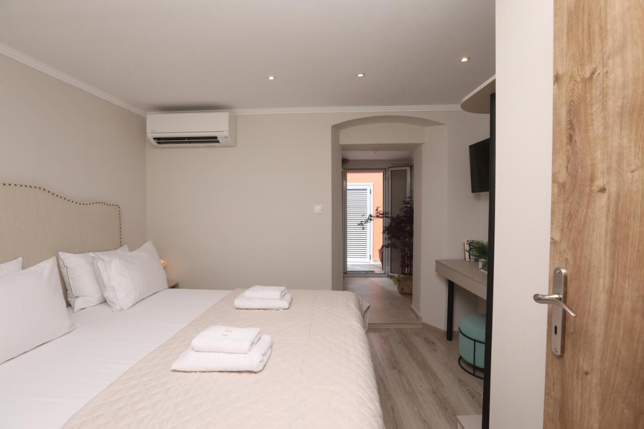 F&T Villa Corfu  Luaran gambar