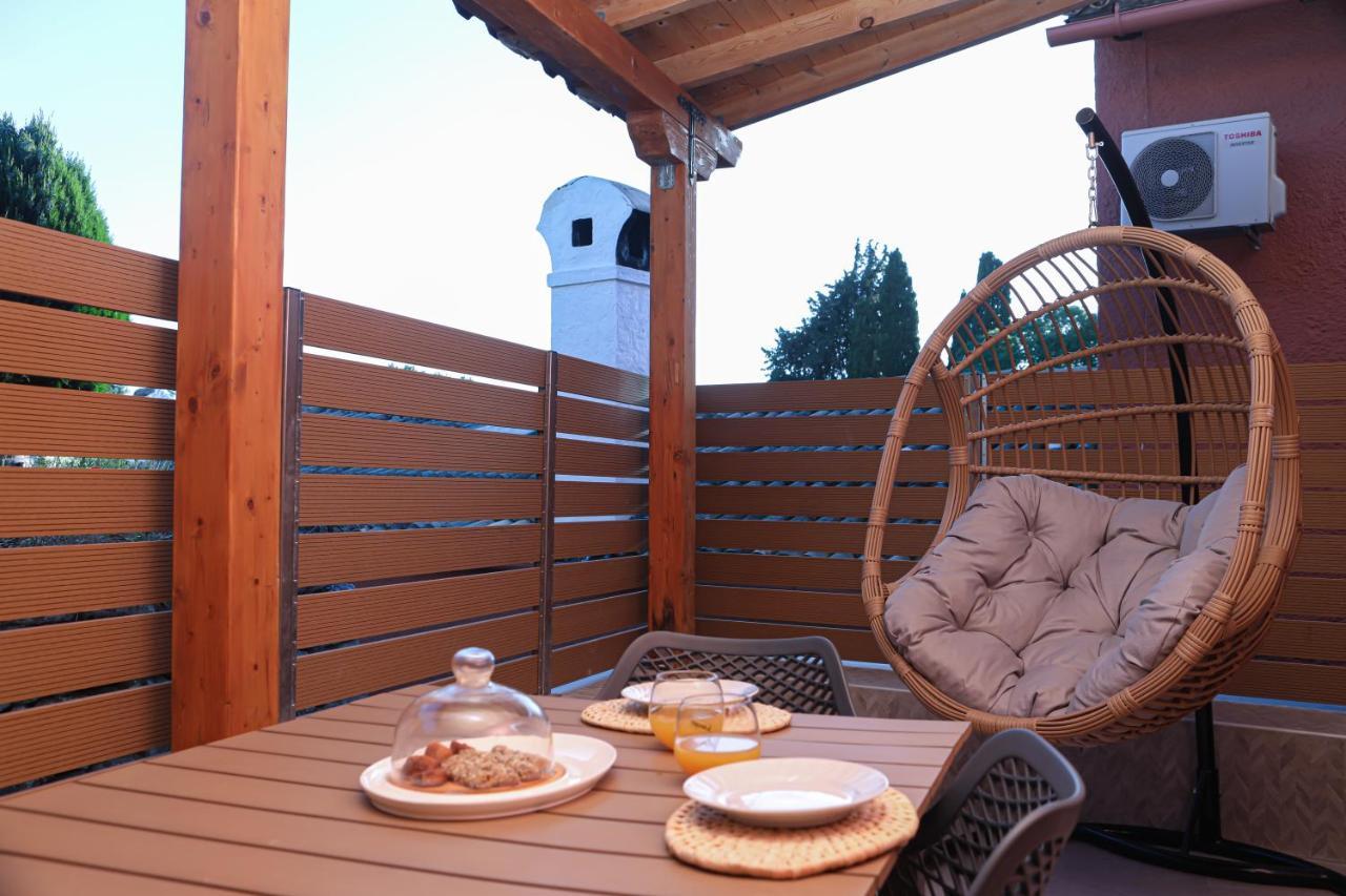F&T Villa Corfu  Luaran gambar